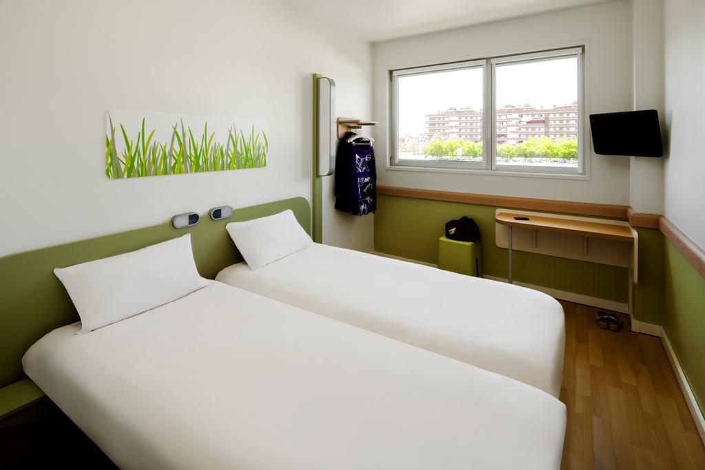 ไอบิส บัดเจ็ต บิลเบา บารากัลโด Hotel ห้อง รูปภาพ